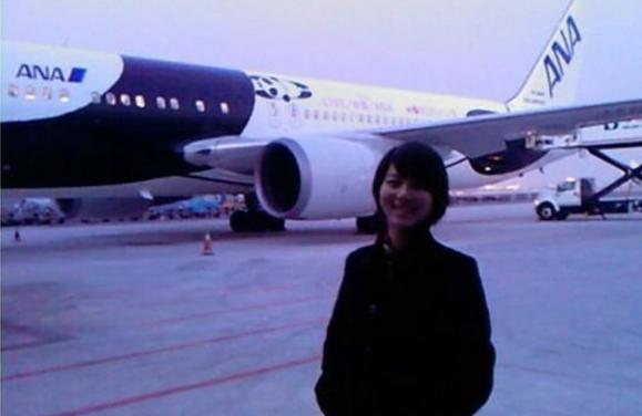 厦门航空空姐自爆被潜规则 曹志军真是榜样哥